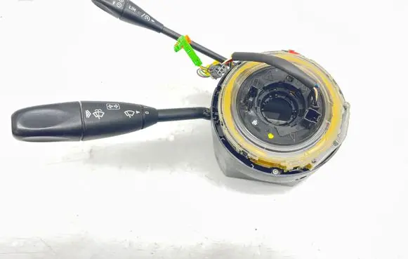 Mercedes-Benz E W211 Wiper turn signal indicator stalk/switch A1715400545