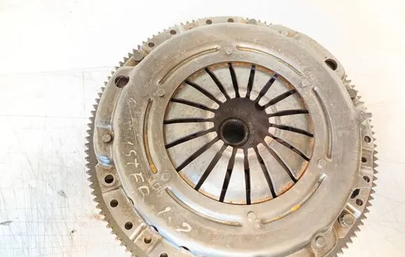 Skoda Roomster (5J) Clutch set kit M200XM215