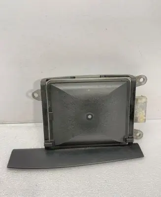 BMW 5 F10 F11 Blind spot module 6869507 0000042 004000004