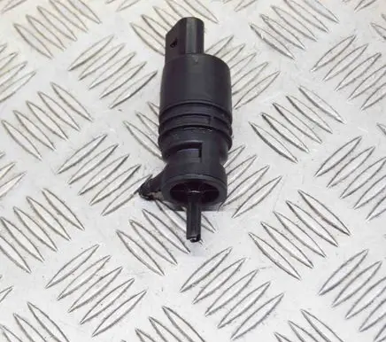 BMW 3 F30 F35 F31 Windscreen/windshield washer pump 7302589