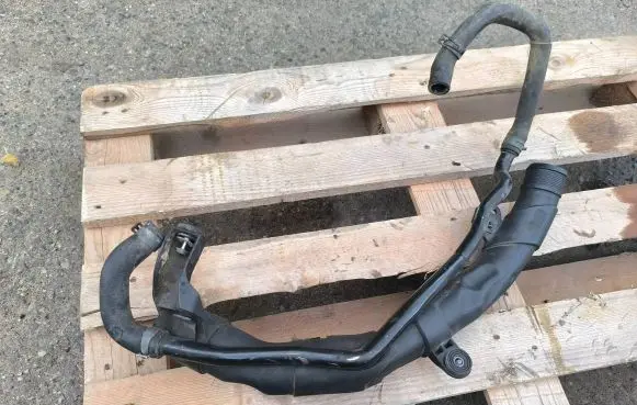 Volkswagen Caddy Intercooler hose/pipe 1K0145762FT 1K0145762