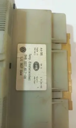 Volkswagen PASSAT B5 Climate control unit 5Hb00761700