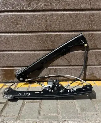 BMW 5 E60 E61 Front door electric window regulator 0130821459 F813