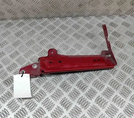 Alfa Romeo Stelvio Fender mounting bracket 50535662