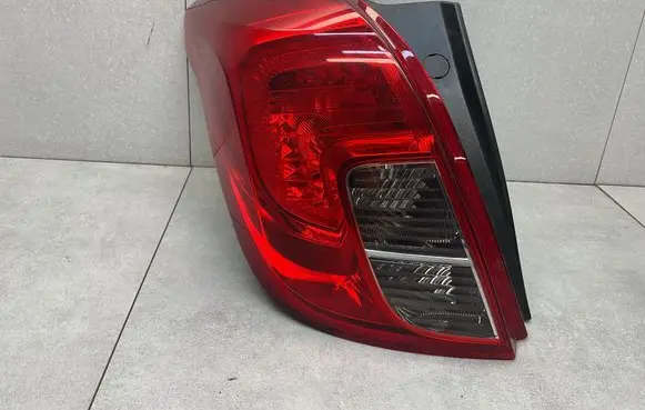 Opel Mokka X Rear/tail lights 42558888