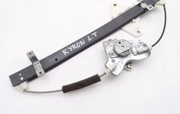 SsangYong Kyron Rear window lifting mechanism without motor