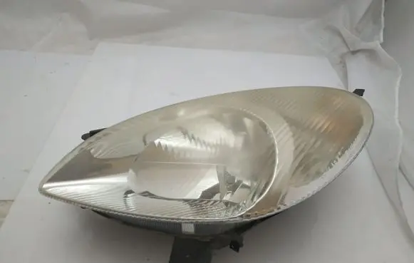 Citroen Xsara Picasso Headlight/headlamp 9631495180 89300190