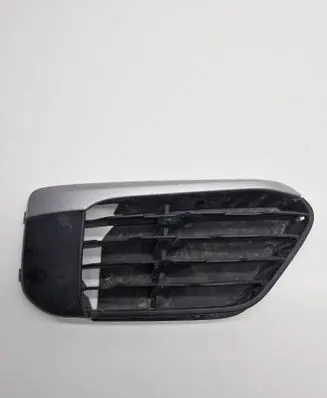 BMW X1 F48 F49 Front bumper lower grill 51117354778 51117374204 7354778