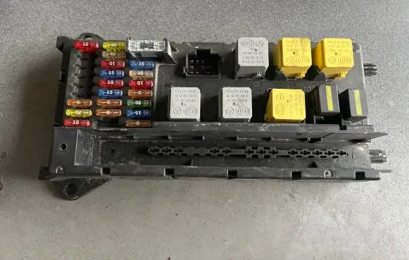 Mercedes-Benz Sprinter W906 Other relay 0035420219 518817507 A9065454201