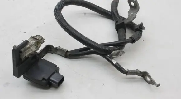 Toyota Auris E180 Positive wiring loom 