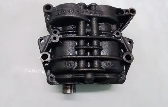 Mercedes-Benz E W211 Balance shaft A6110100236