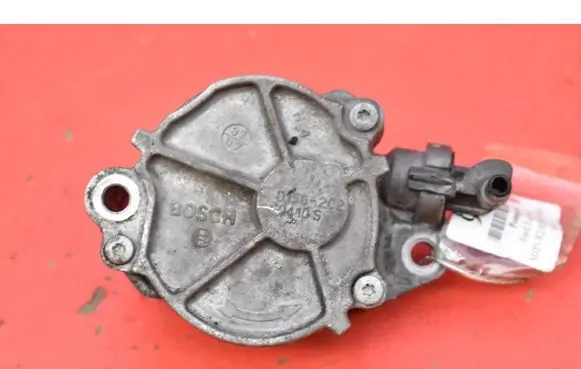 Ford Focus C-MAX Vacuum pump D156-2C20410S