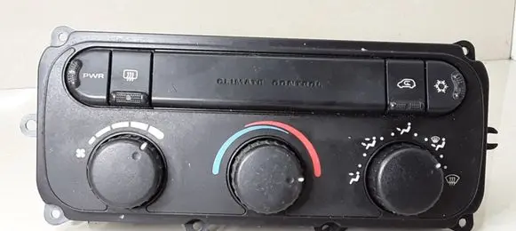 Chrysler Voyager Climate control unit 05005001AH 4101017390 001AH2672B