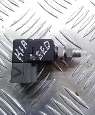 KIA Ceed Brake pedal sensor switch 938103K000