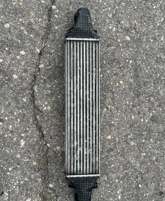 Mercedes-Benz C AMG W204 Intercooler radiator A2045000200 6770176