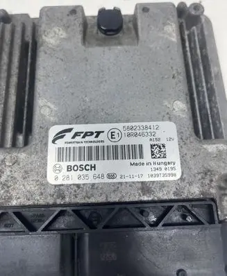 Iveco Daily 6th gen Engine control unit/module 5802338412 10R046332 0281035648