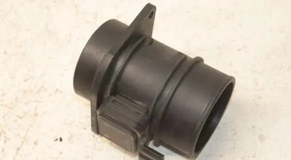 Nissan Qashqai Mass air flow meter 8200651315 H8200655623 5WK97020