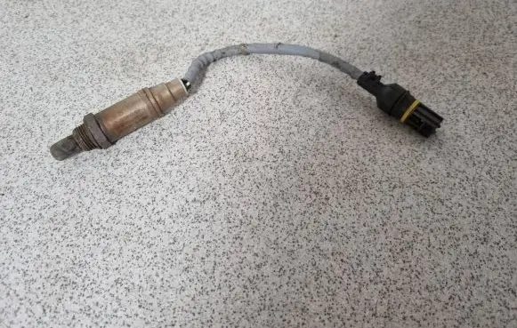 BMW 5 E60 E61 Lambda probe sensor 0258005309 7513962