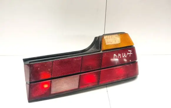 BMW 7 E32 Rear/tail lights 1374042 LL078400
