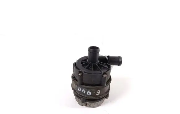 Volkswagen Golf VII Electric auxiliary coolant/water pump 04L965567