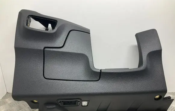 Audi Q2 - Dashboard lower bottom trim panel 81B863075A 81B863075