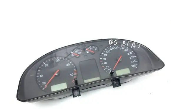 Volkswagen PASSAT B5 Speedometer (instrument cluster) 3B0920802F