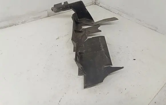 Skoda Octavia Mk2 (1Z) Intercooler air guide/duct channel 1Z0121284B
