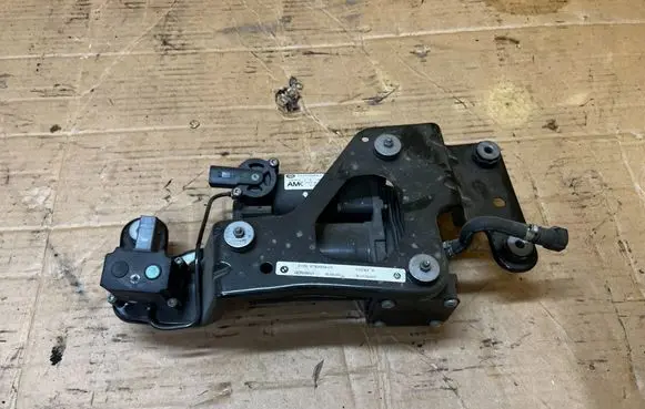 BMW X6 E71 Air suspension compressor/pump 37206789938 6789938 EBLV2008B3