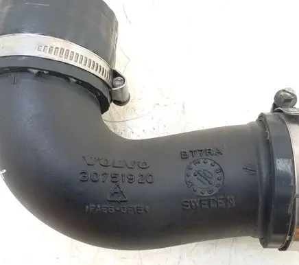 Volvo XC60 Intercooler hose/pipe 30751920 BT7RA
