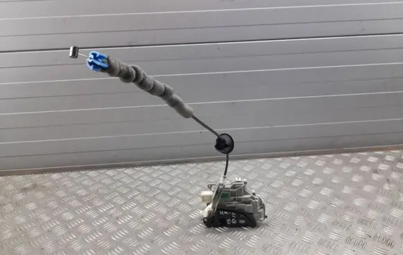 Audi Q7 4M Rear door lock 4G0839016D
