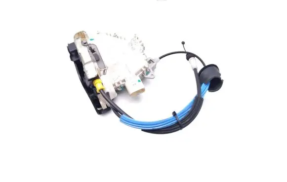 Audi A4 S4 B8 8K Front door lock M127881