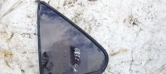 Ford Mondeo MK II Rear vent window glass 