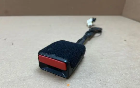 Peugeot 508 Front seatbelt buckle
