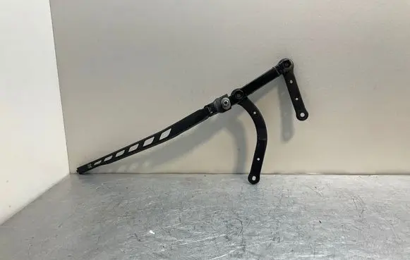 BMW 5 E60 E61 Front wiper blade arm 7035103 179894