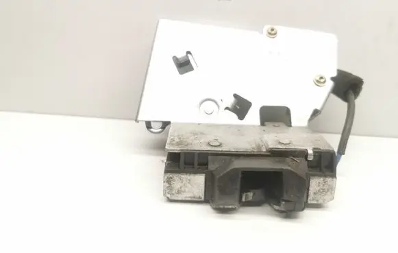 Jaguar X-Type Tailgate/trunk/boot lock/catch/latch 43102AA
