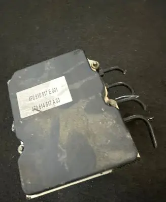Audi A6 S6 C6 4F ABS Pump 4F0614517A 4F0910517E