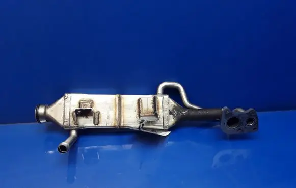 Mercedes-Benz ML W164 EGR valve cooler 16421400175 0527700109
