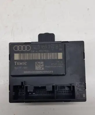 Audi Q7 4L Door control unit/module 4L0959794B 4L0910795B