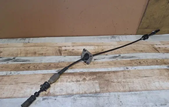 Suzuki Wagon R+ Gear shift cable linkage
