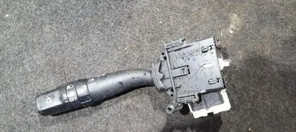Toyota Avensis T250 Indicator stalk 173650a