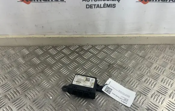 Opel Insignia B Parking PDC control unit/module 84211899