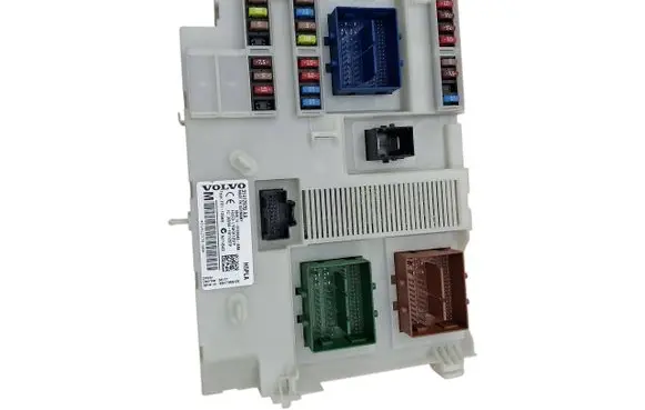 Volvo S60 Fuse module 31412970AA 3659AF01125TP