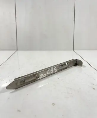 Volvo S80 Headlight/headlamp mounting bracket 30678340