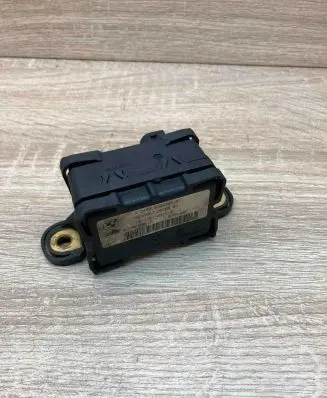 BMW 1 E81 E87 ESP acceleration yaw rate sensor 676276907 AE77M18Q8F