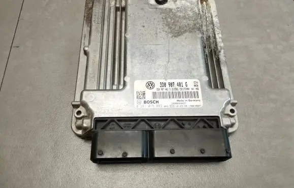 Volkswagen Phaeton Engine control unit/module ECU 3D0907401D 3D0907401G 0281015893