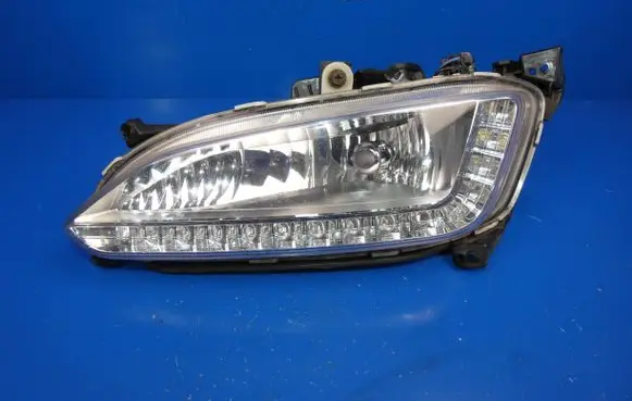 Hyundai Grand Santa Fe NC Front fog light 922012W020