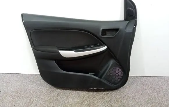 Suzuki Baleno IV Front door card panel trim