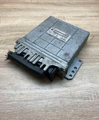 Chrysler Voyager Engine control unit/module ECU P04686758 0281001333