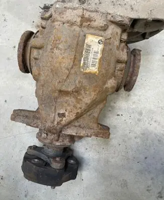 BMW 3 E90 E91 Rear differential 7566195 E2033V279 8908071700400000