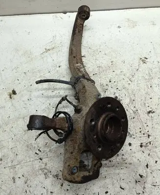Mercedes-Benz ML W164 Front wheel hub